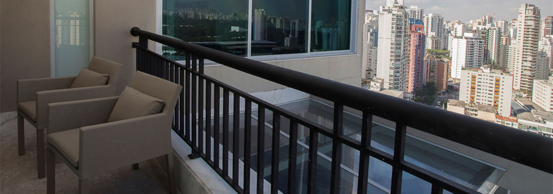 Arquitetura com estruturas metálicas