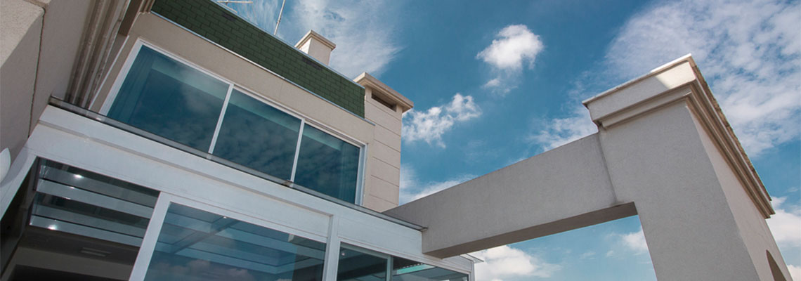 Construção de edifícios em aço